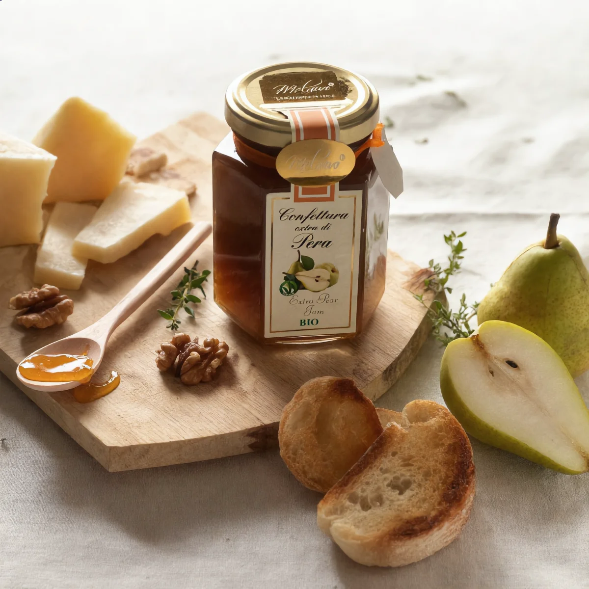 Bio-Birnenkonfitüre: Die perfekte Begleitung zum Käse