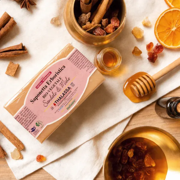 Herbal Soap Sandalwood & Honey